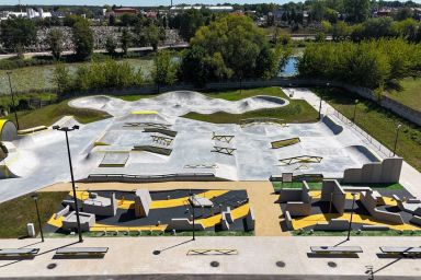 Projekt eines Skateparks aus Beton - Minsk Mazowiecki