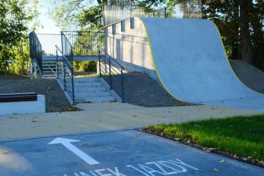 Projekt eines Skateparks aus Beton - Minsk Mazowiecki