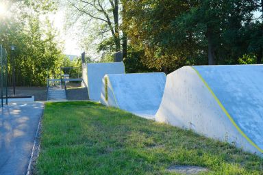 Projekt eines Skateparks aus Beton - Minsk Mazowiecki