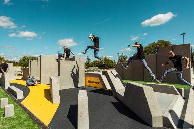 Projekt eines Skateparks aus Beton - Minsk Mazowiecki