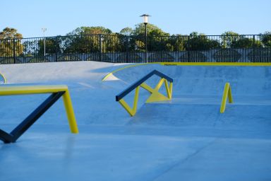 Projet de skatepark en béton - Minsk Mazowiecki